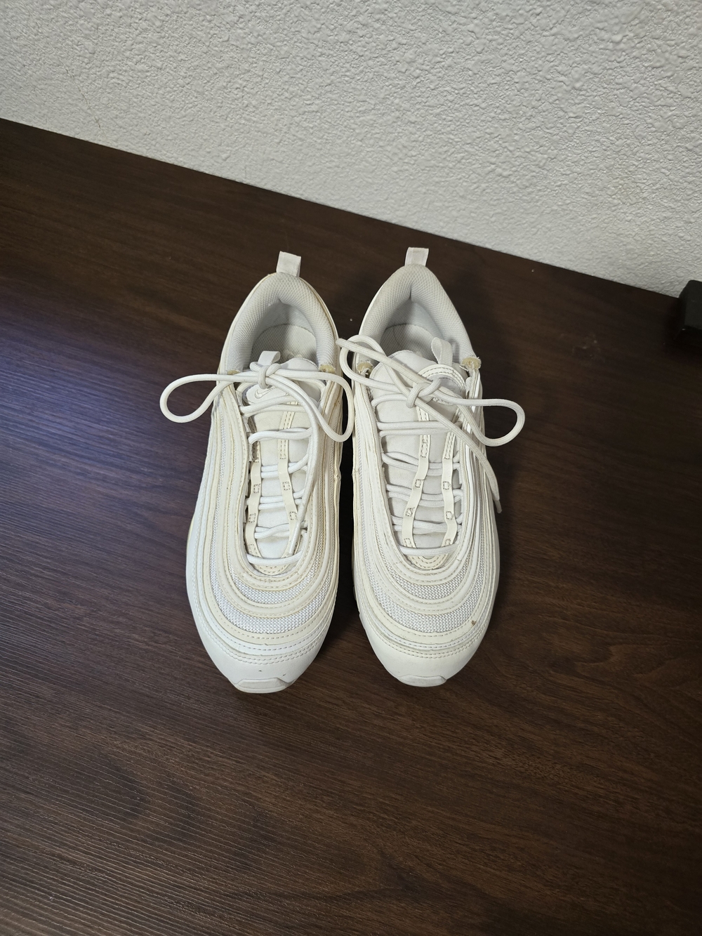 Nike Air Max 97 White Low Top Sneakers Women’s Size 8.5 (DH8016-100